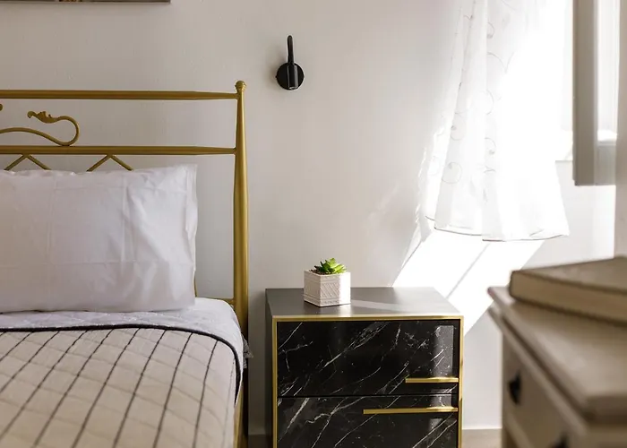 Salt & Sun By Konnect, At Kaminaki شقة نساكيون