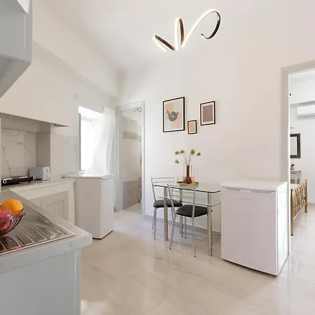 Salt & Sun By Konnect, At Kaminaki דירה *